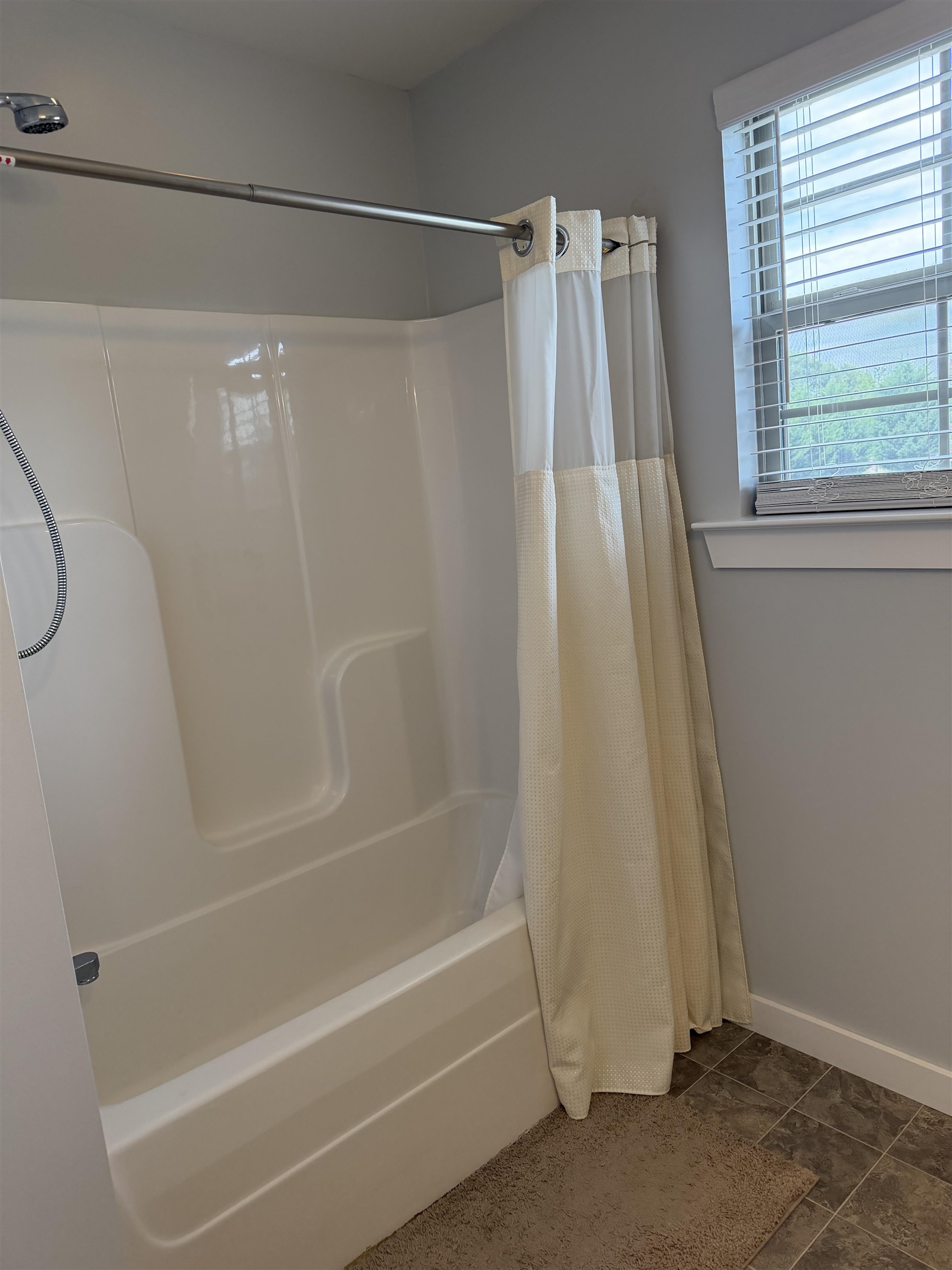 111 Manor House Lane Property Photo 16