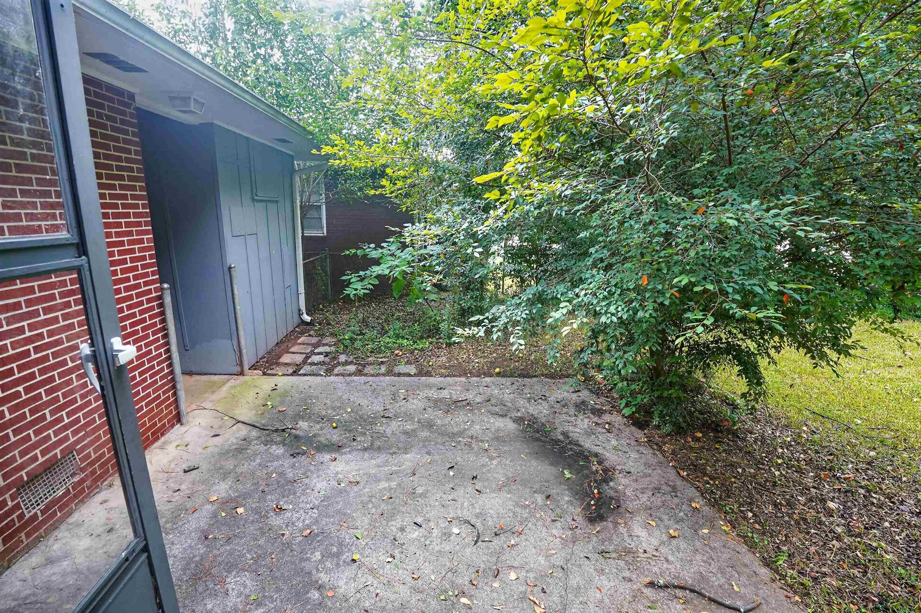 2403 Lane Avenue Property Photo 5