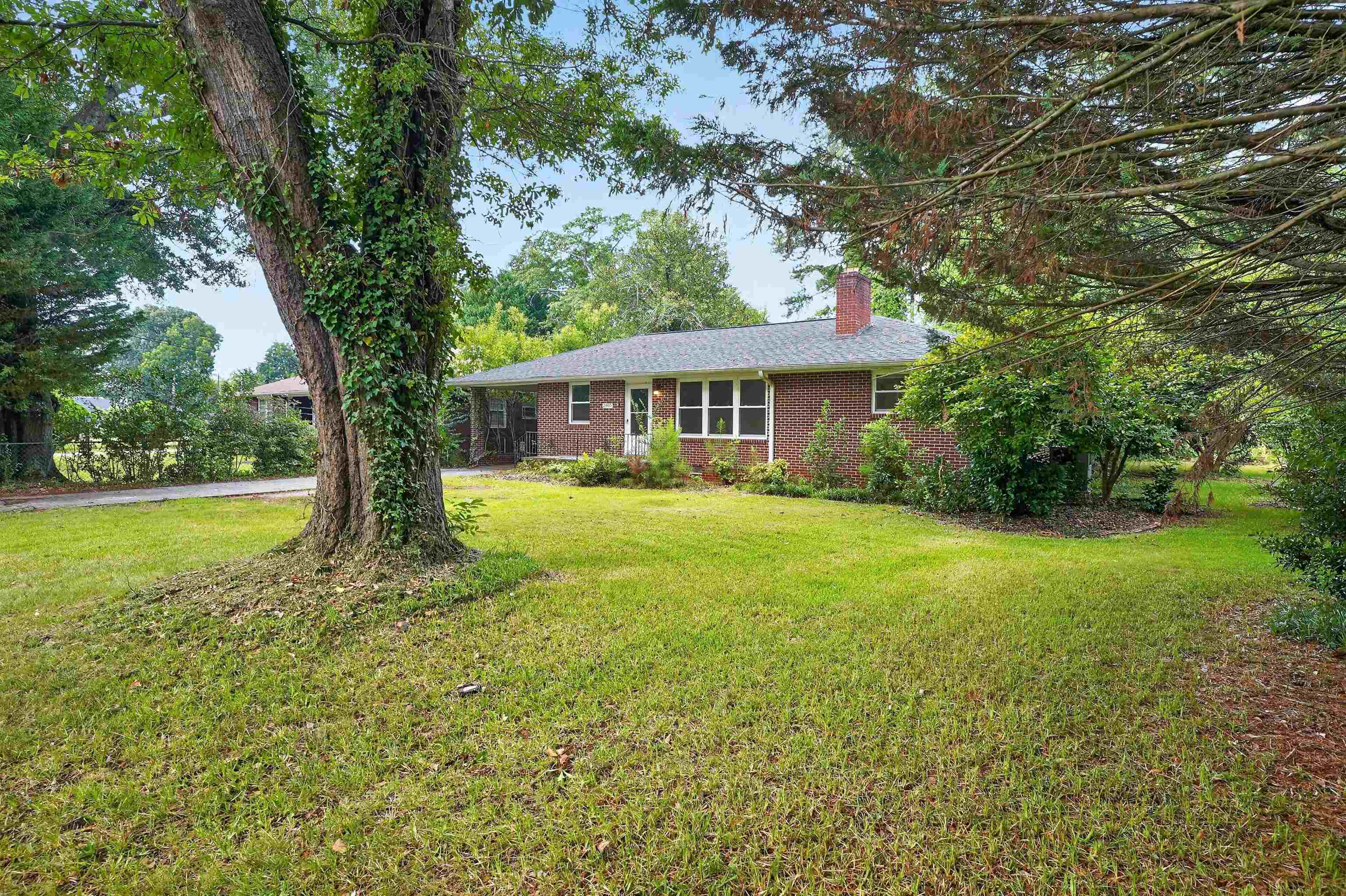 2403 Lane Avenue Property Photo 7
