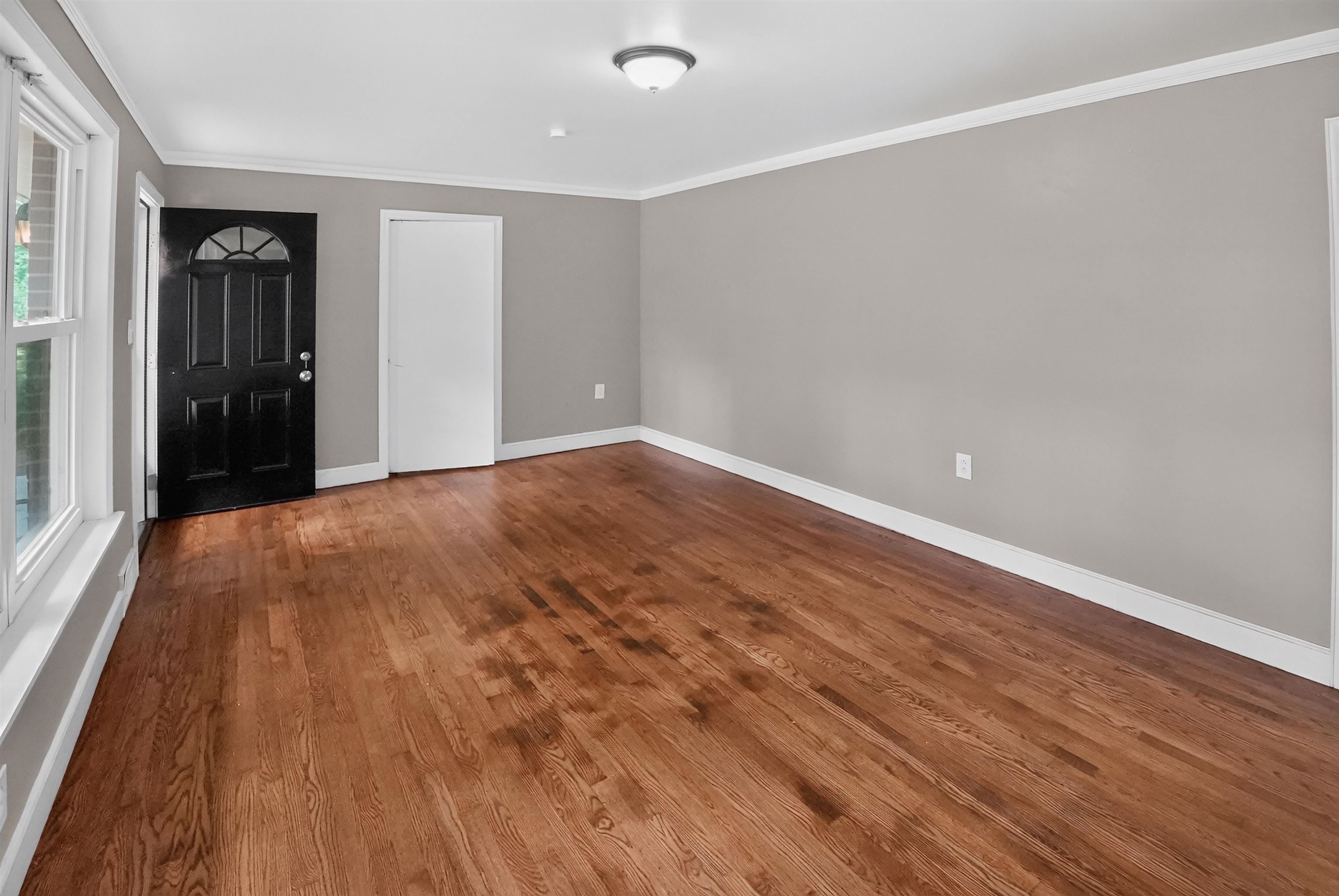 2403 Lane Avenue Property Photo 9