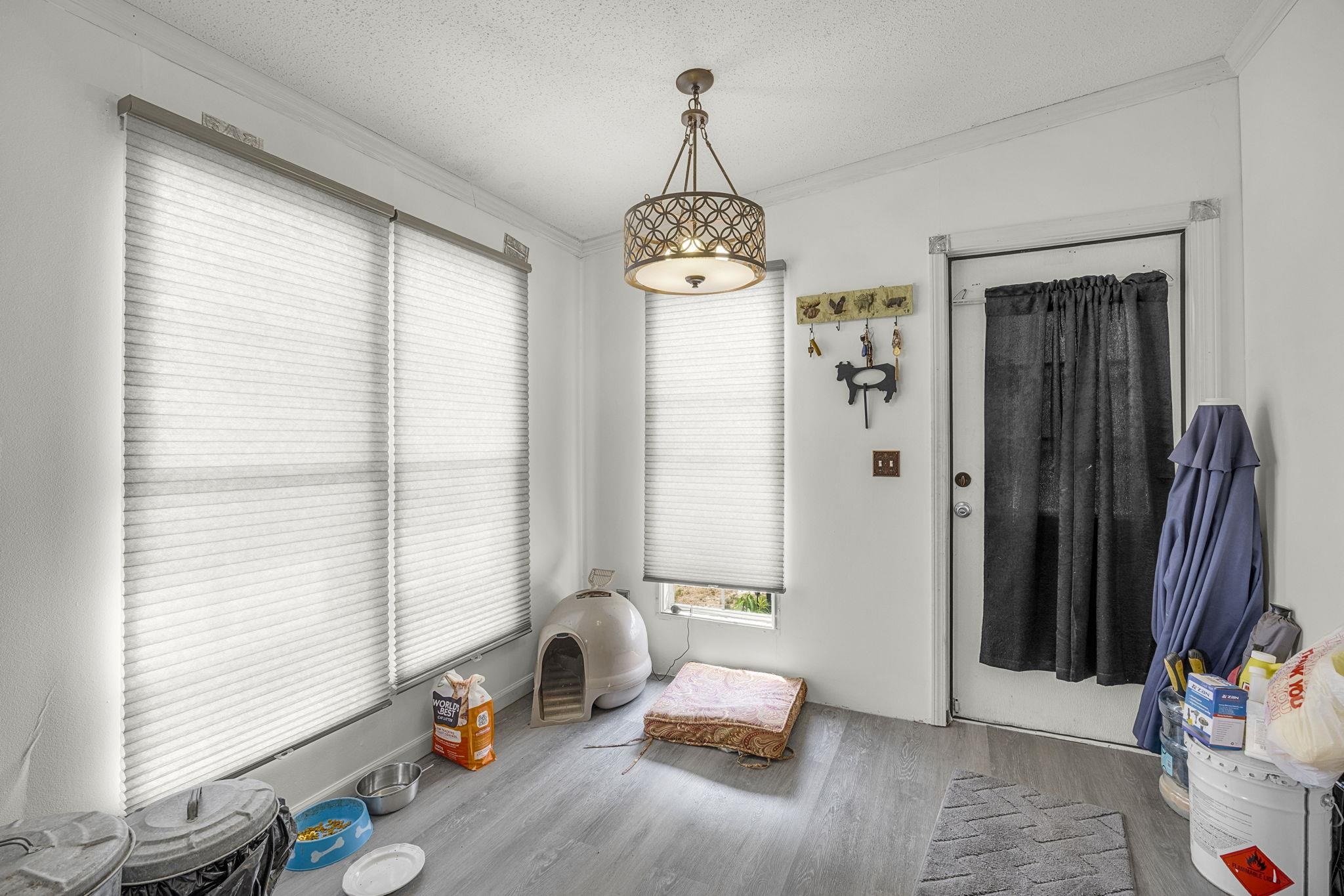 339541 Property Photo 25