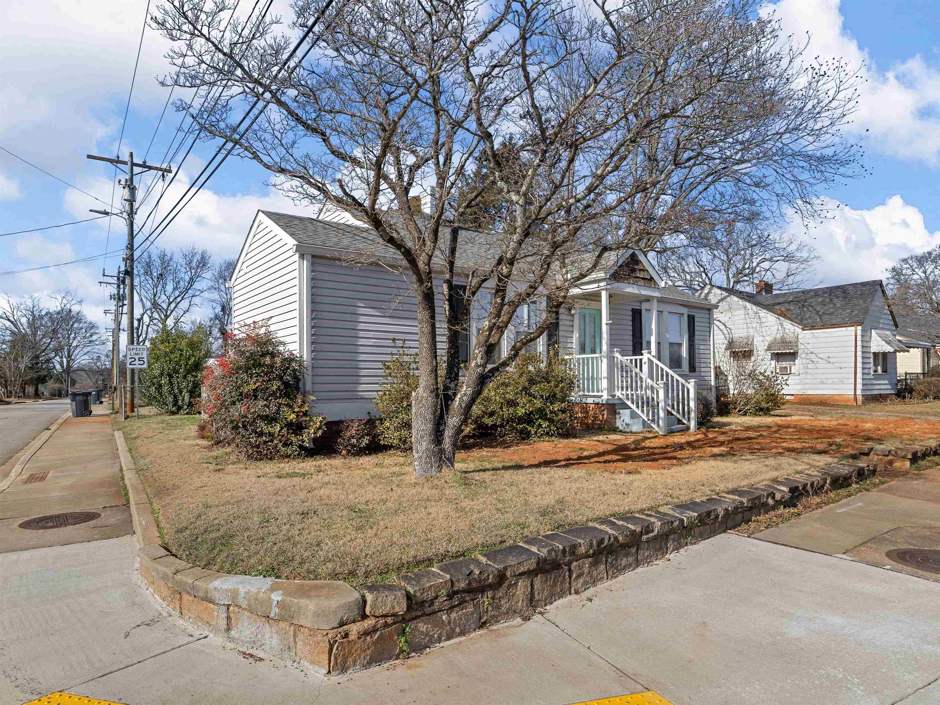 201 Perry Road Property Photo 2