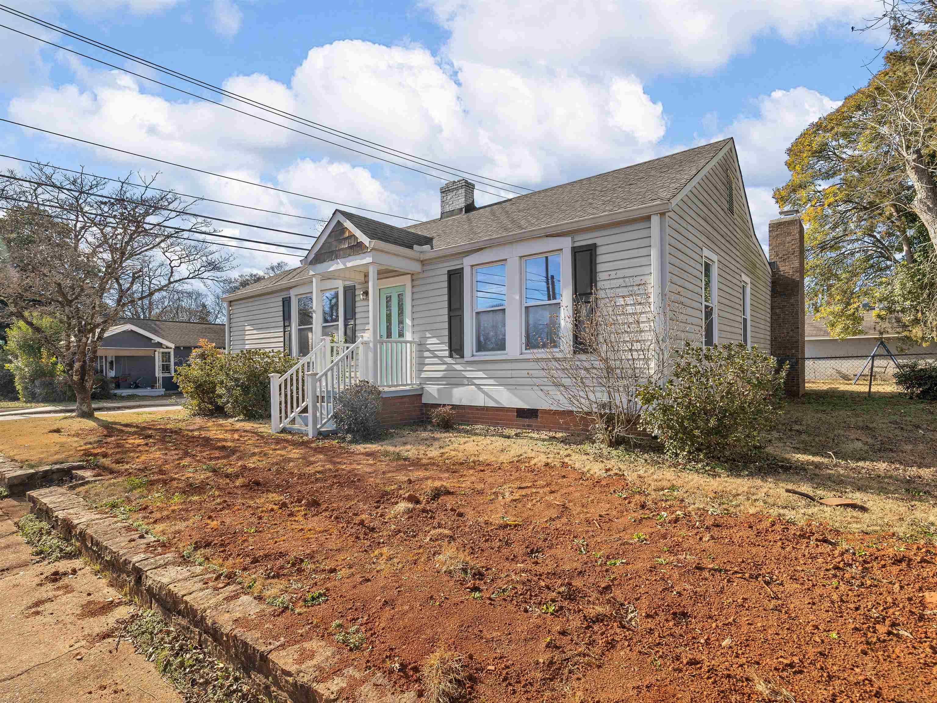 201 Perry Road Property Photo 4