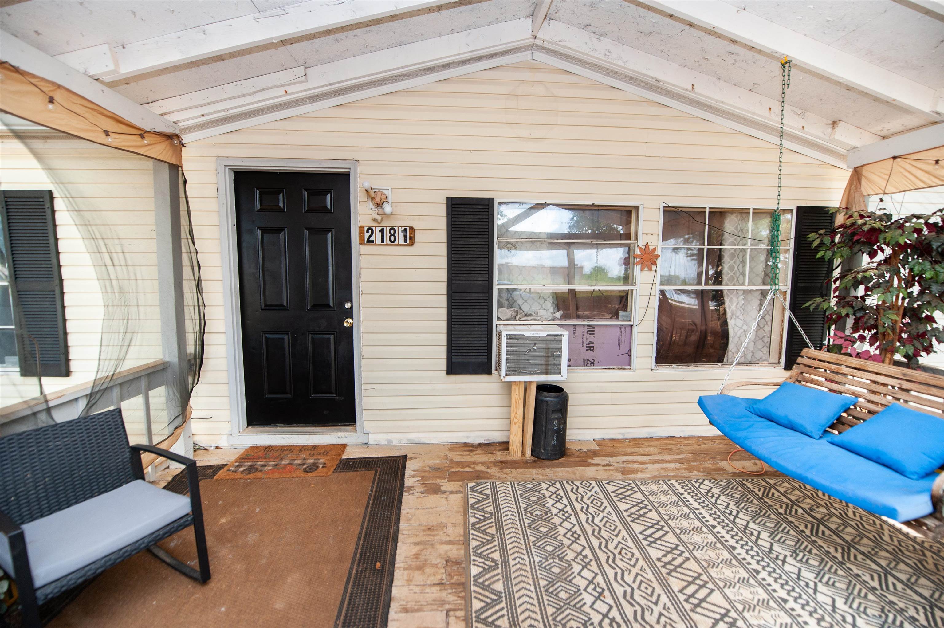 2181 E Georgia Road Property Photo 4