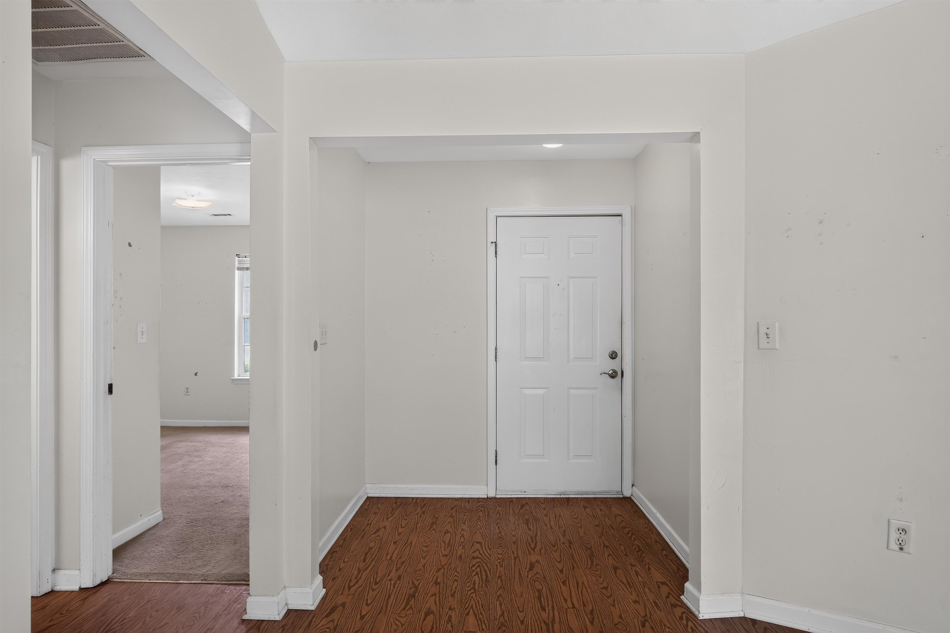 1837 Tamara Way Property Photo 19