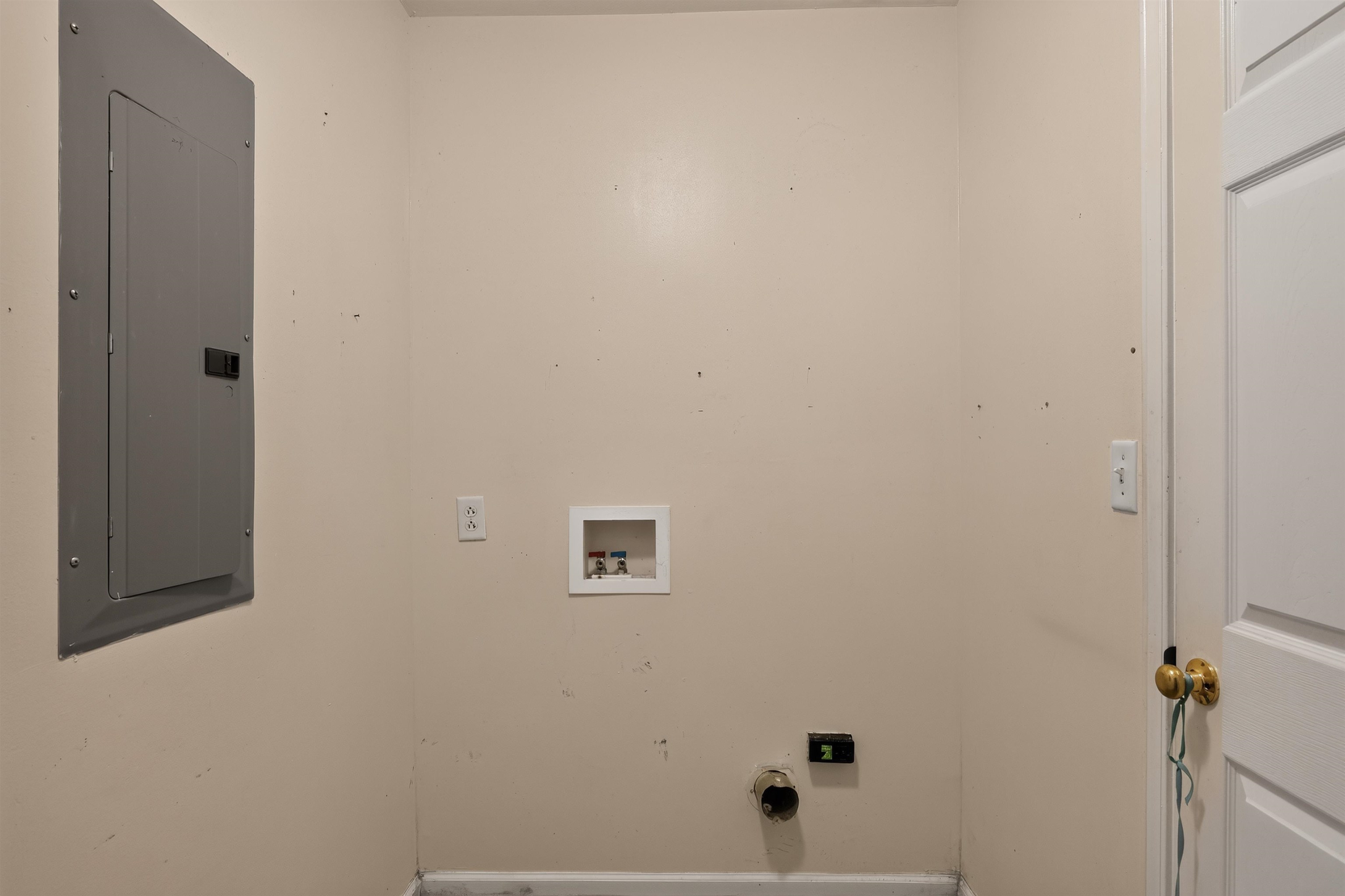 1837 Tamara Way Property Photo 29