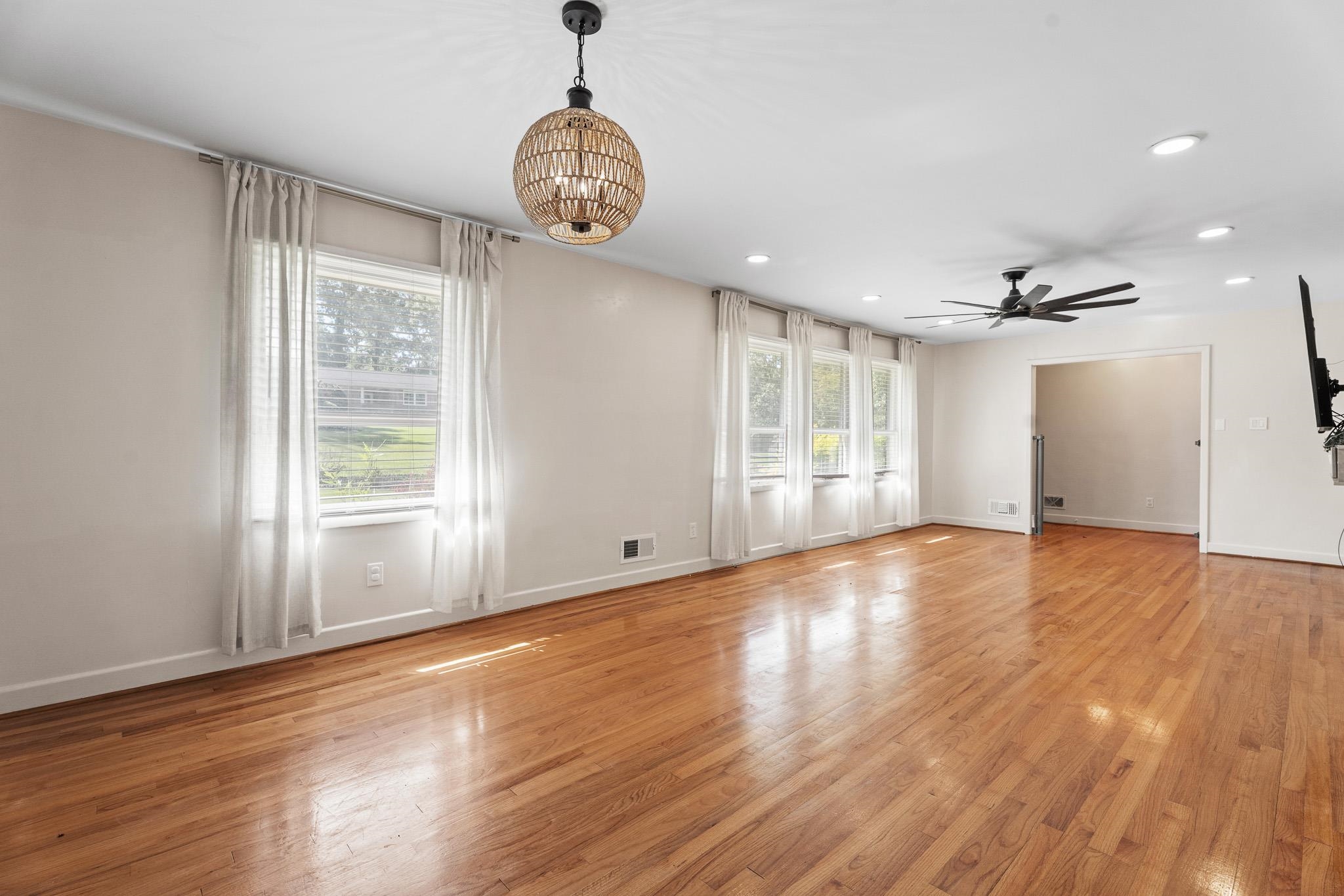220 Holly Drive Property Photo 15