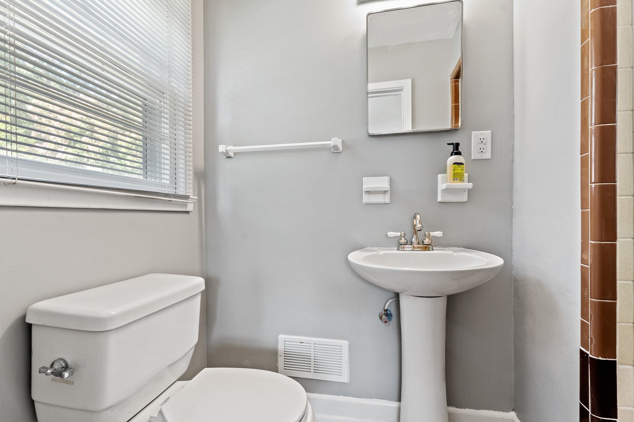 220 Holly Drive Property Photo 20