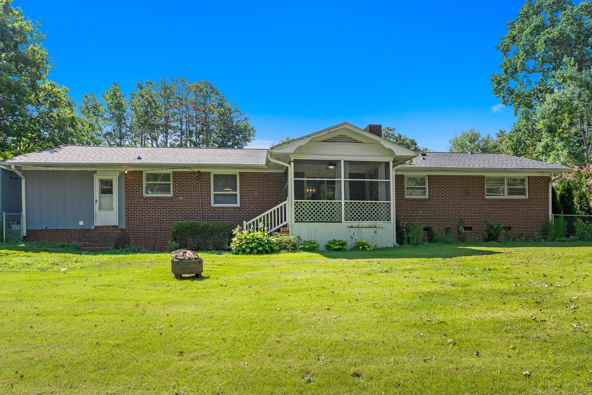 220 Holly Drive Property Photo 27