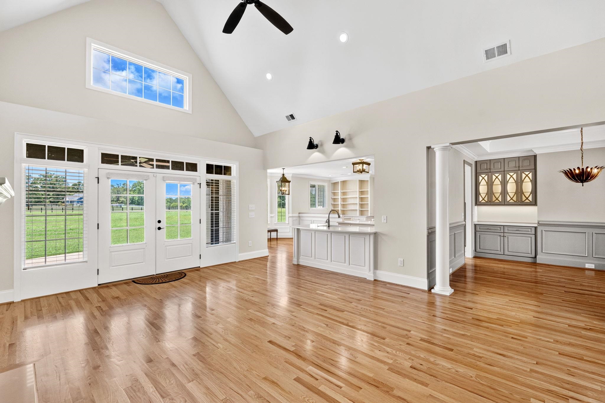 10445 New Cut Road Property Photo 9