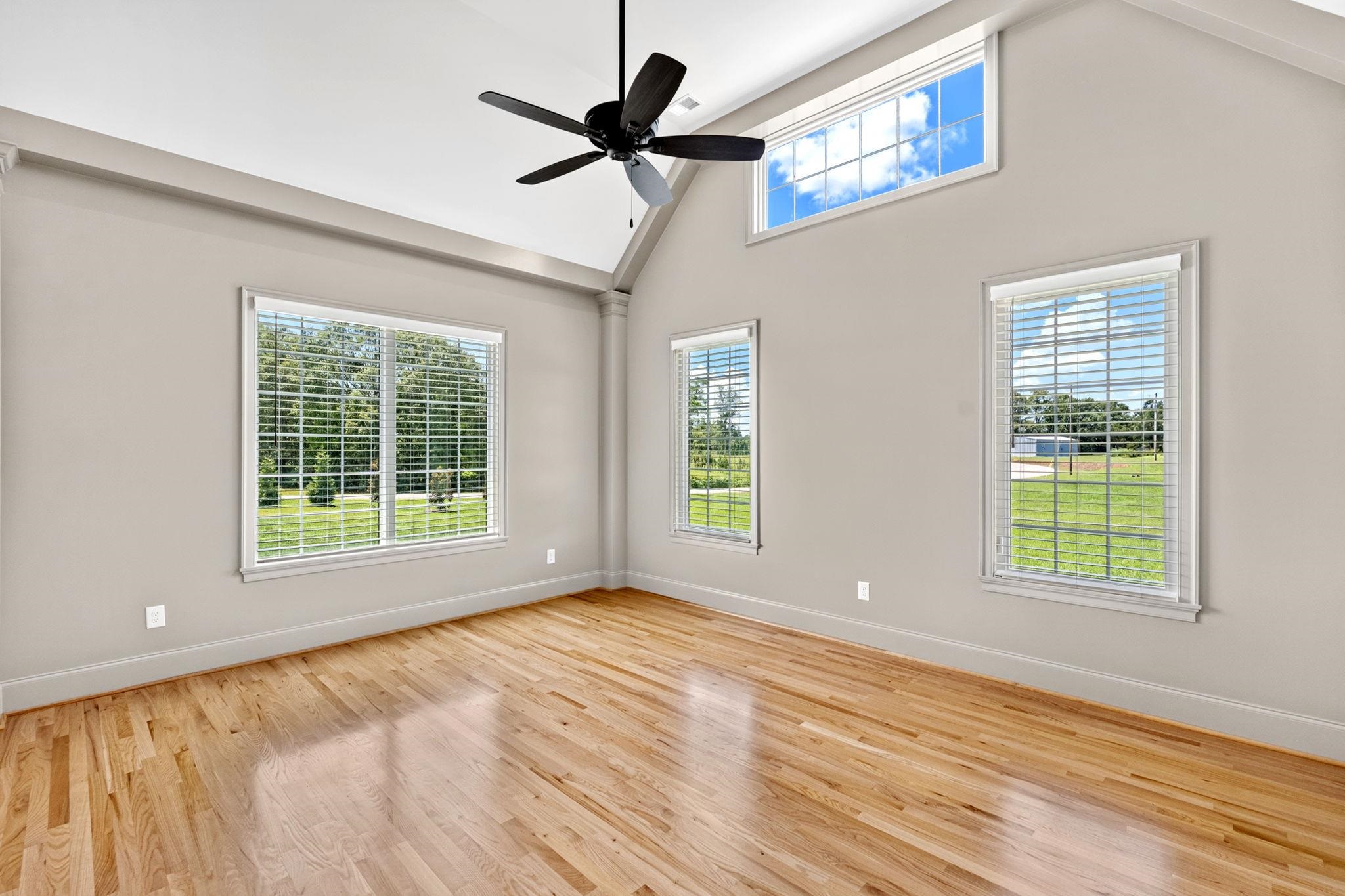 10445 New Cut Road Property Photo 25