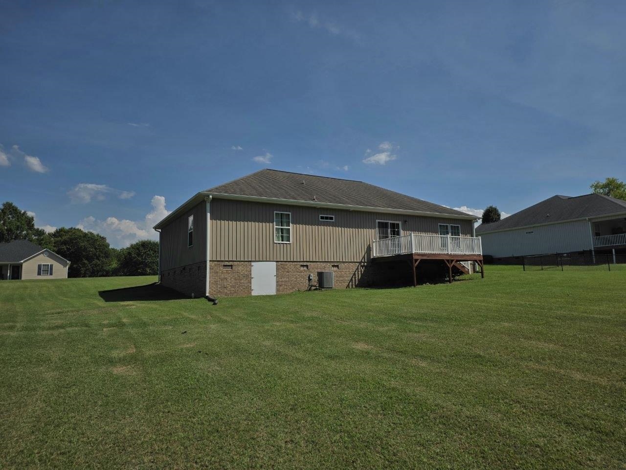 123 Claire Manning Ln Property Photo 6