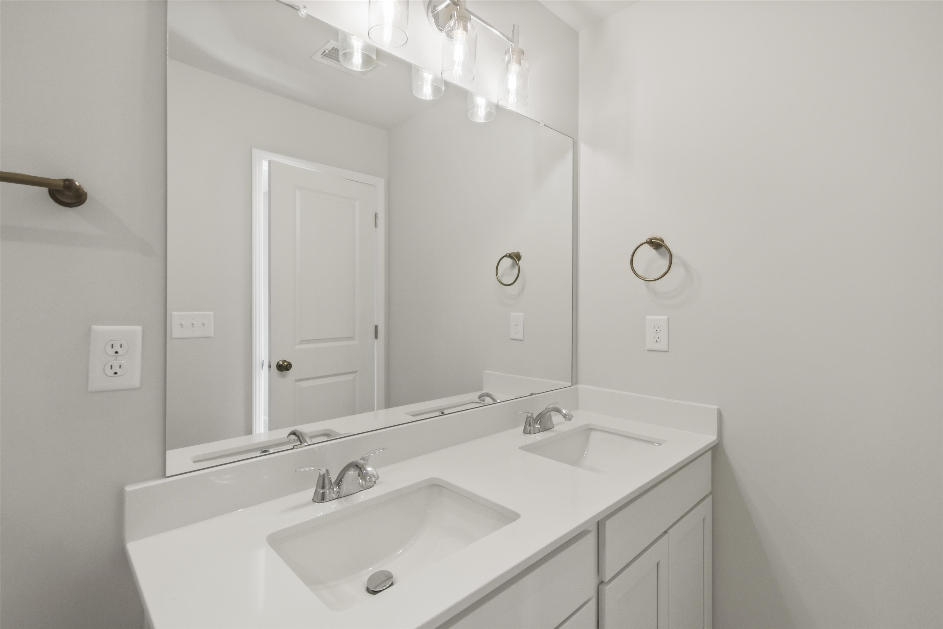 313 Abingdon Way Property Photo 14