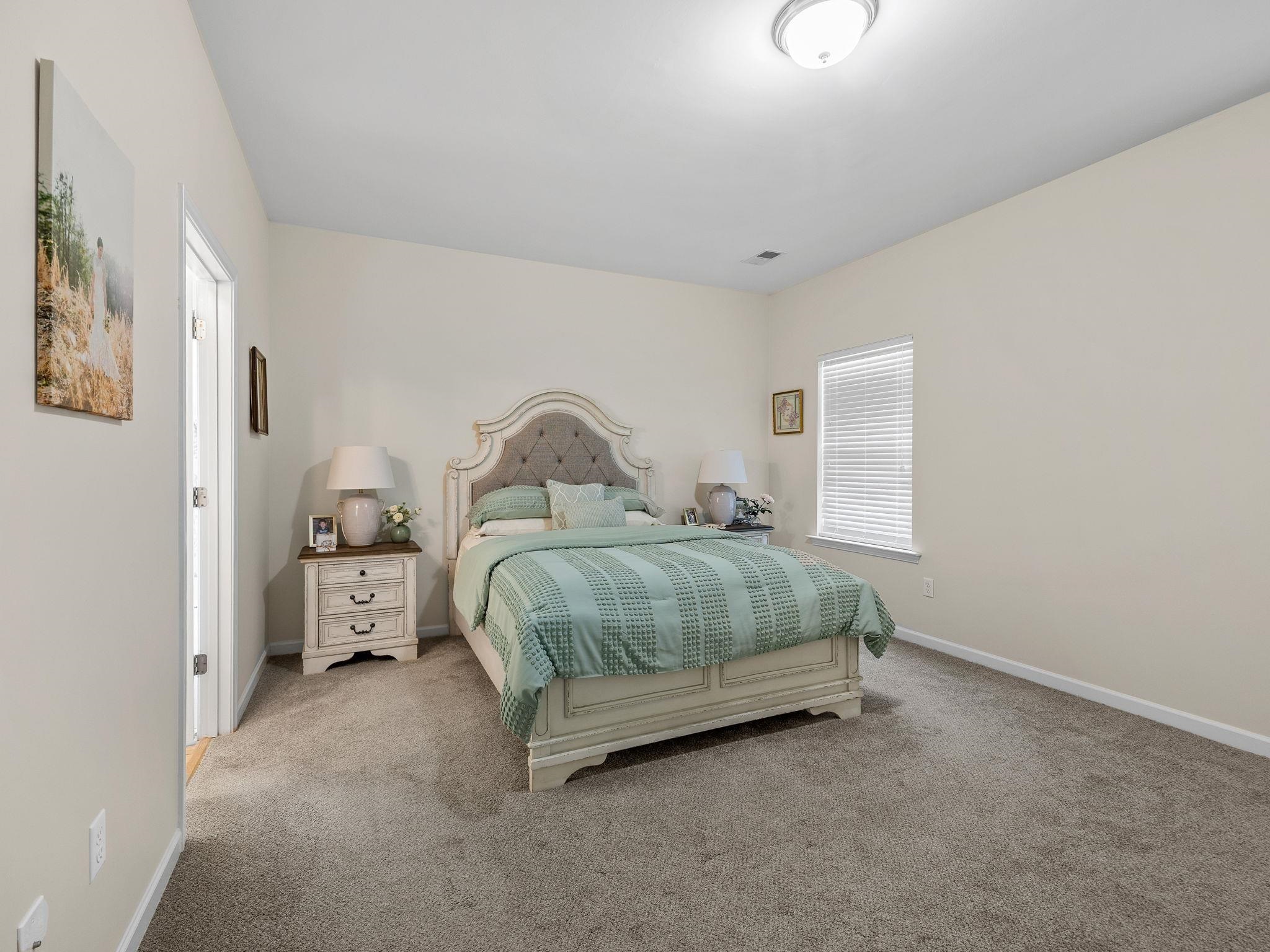 278 E Pyrenees Drive Property Photo 16