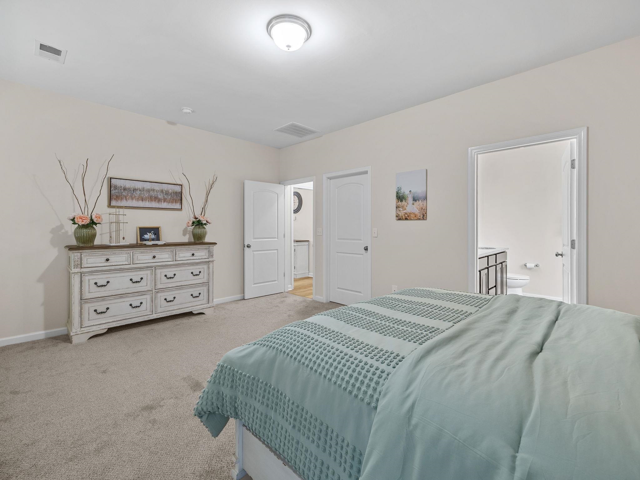 278 E Pyrenees Drive Property Photo 18