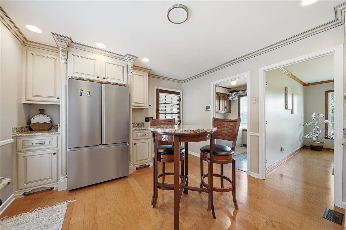 418 River Road Property Photo 10