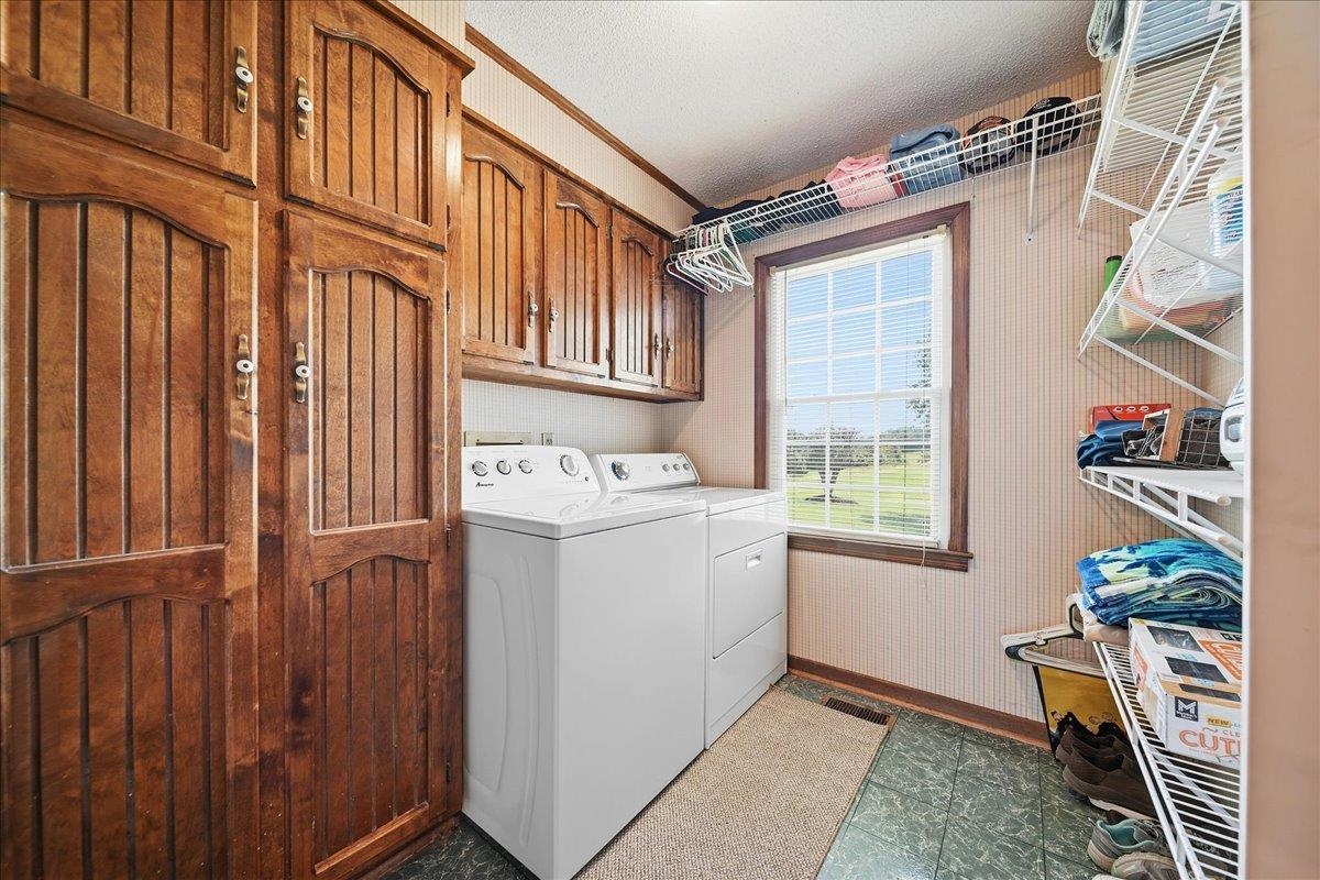 418 River Road Property Photo 31