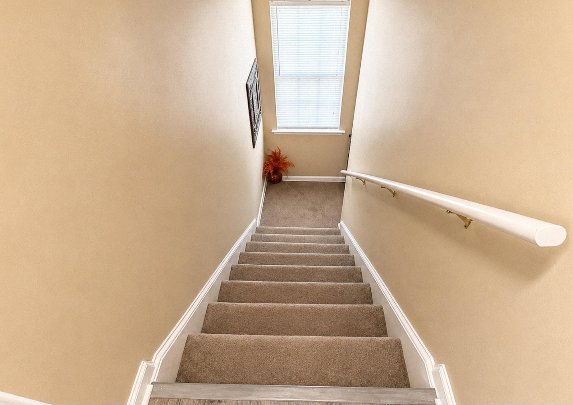 549 E Abington Way Property Photo 12