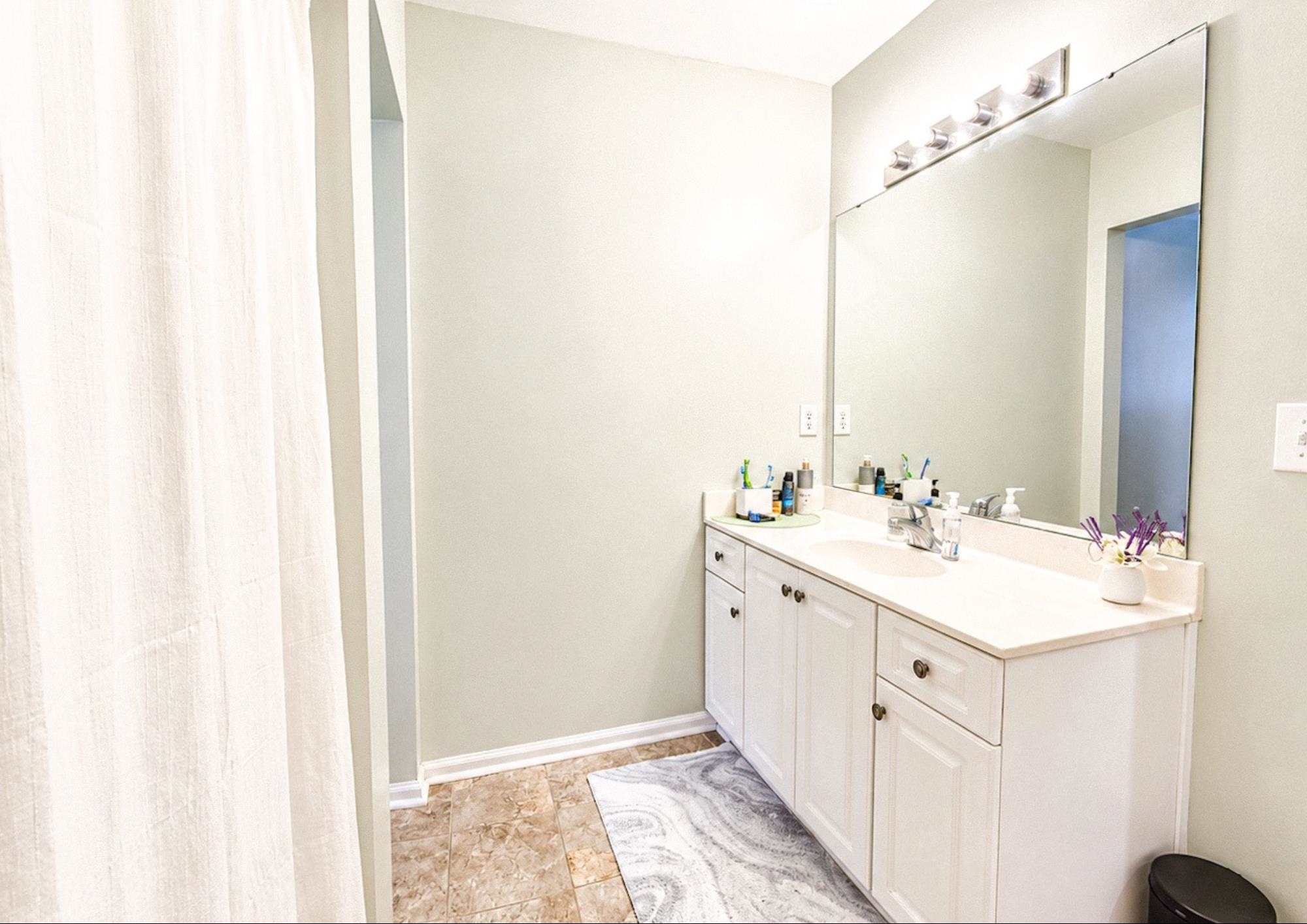 549 E Abington Way Property Photo 22