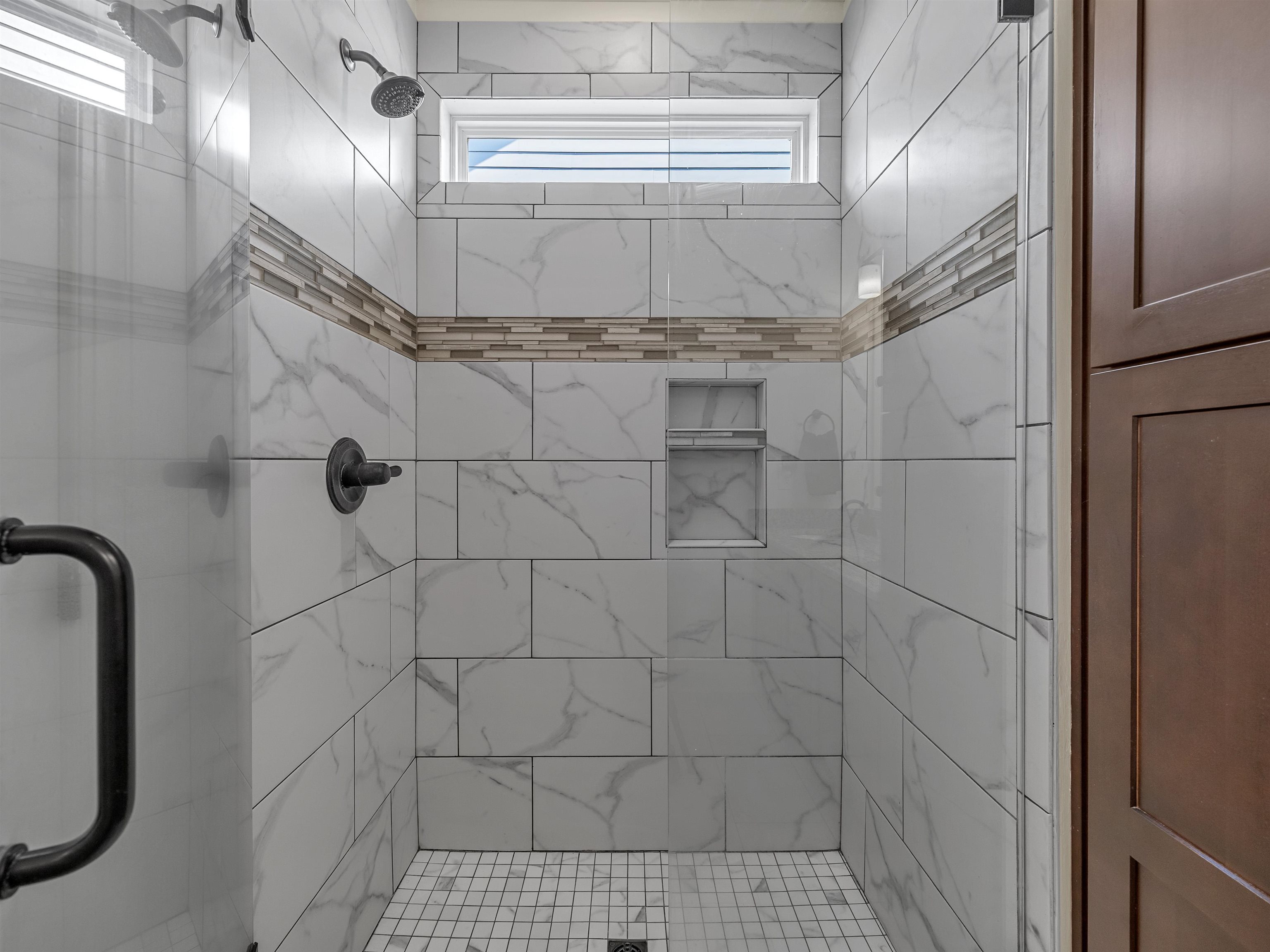 606 Downing Way Property Photo 26