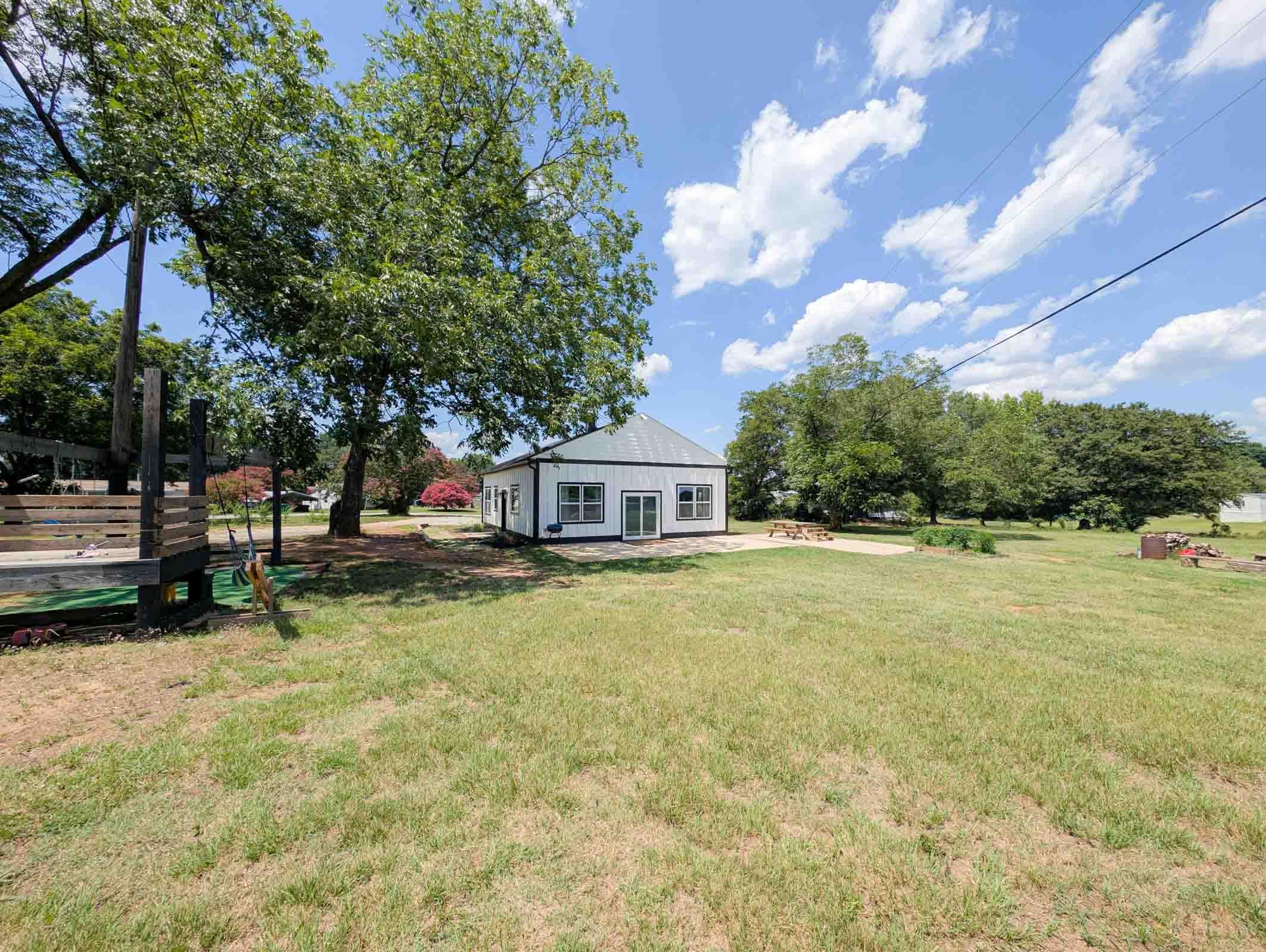 250 Bryant Road Property Photo 6