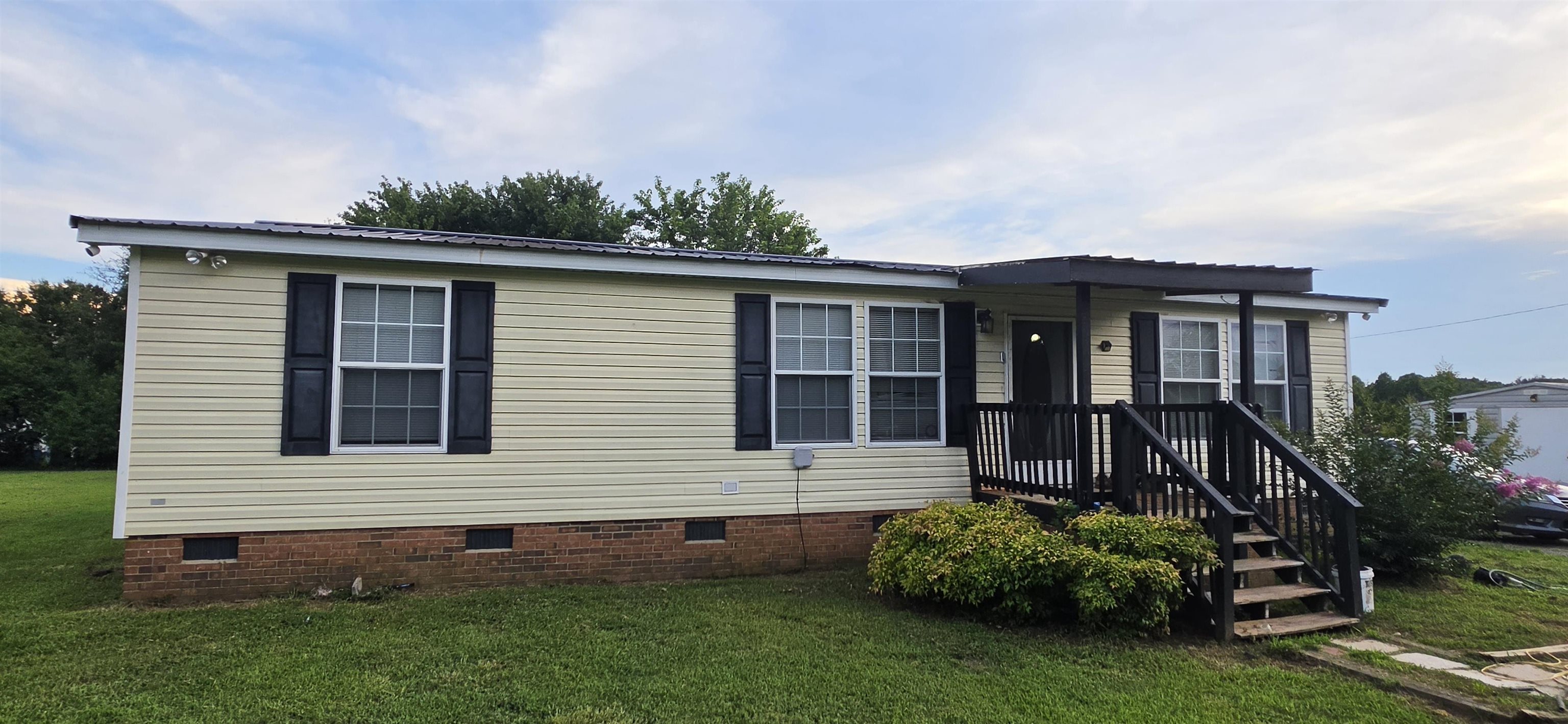 660 Hammett Road Property Photo 4