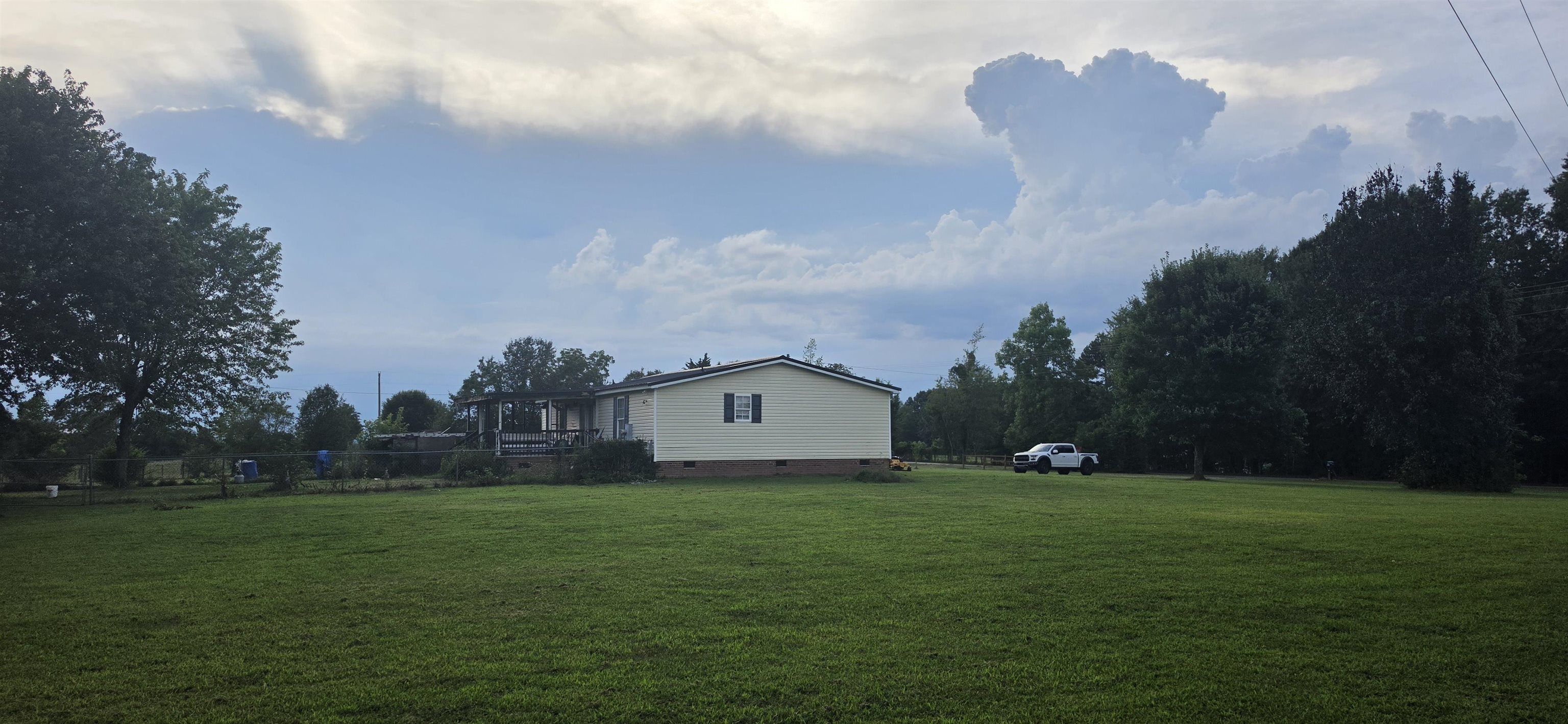 660 Hammett Road Property Photo 6