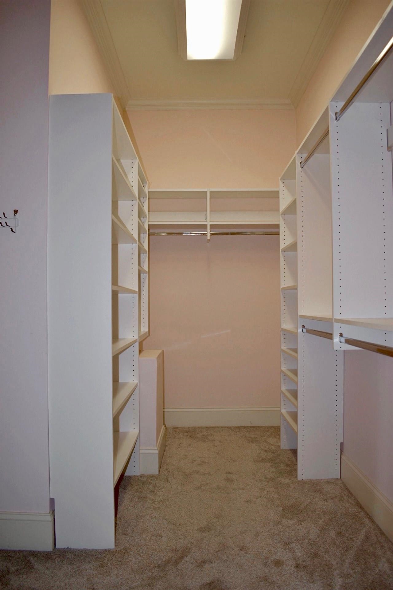 34 Great Lawn Drive Property Photo 22