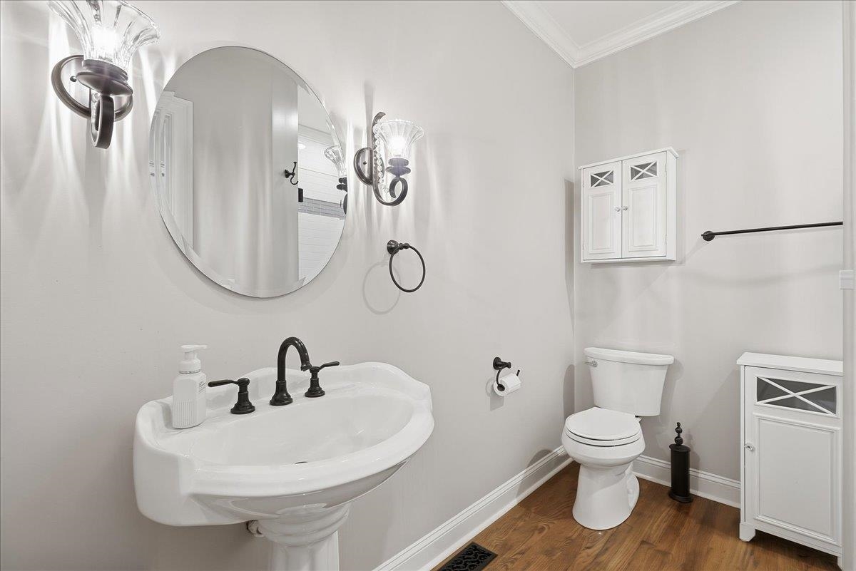901 Bennetts Bridge Road Property Photo 16