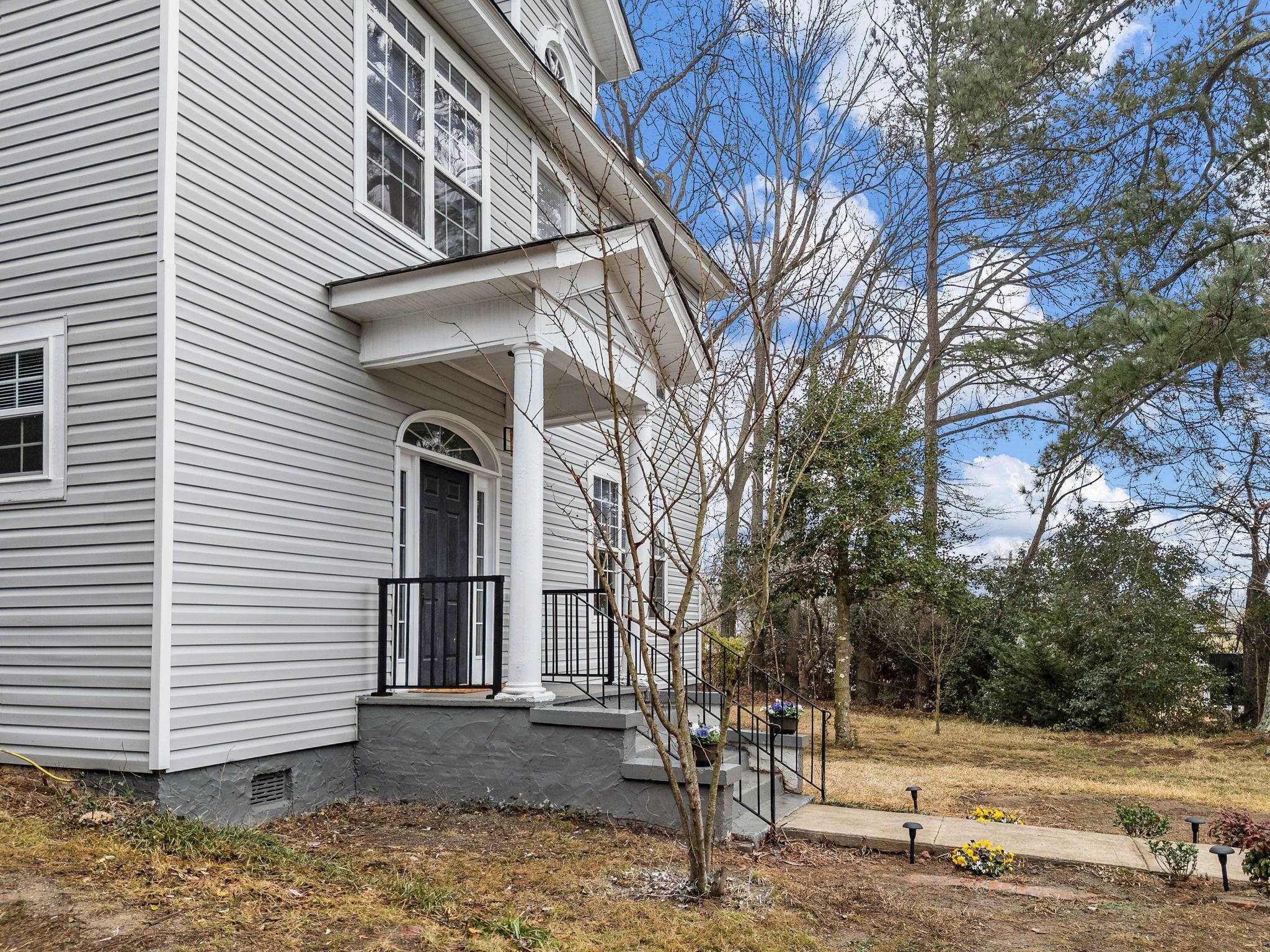 405 S Pinckney St Property Photo 4