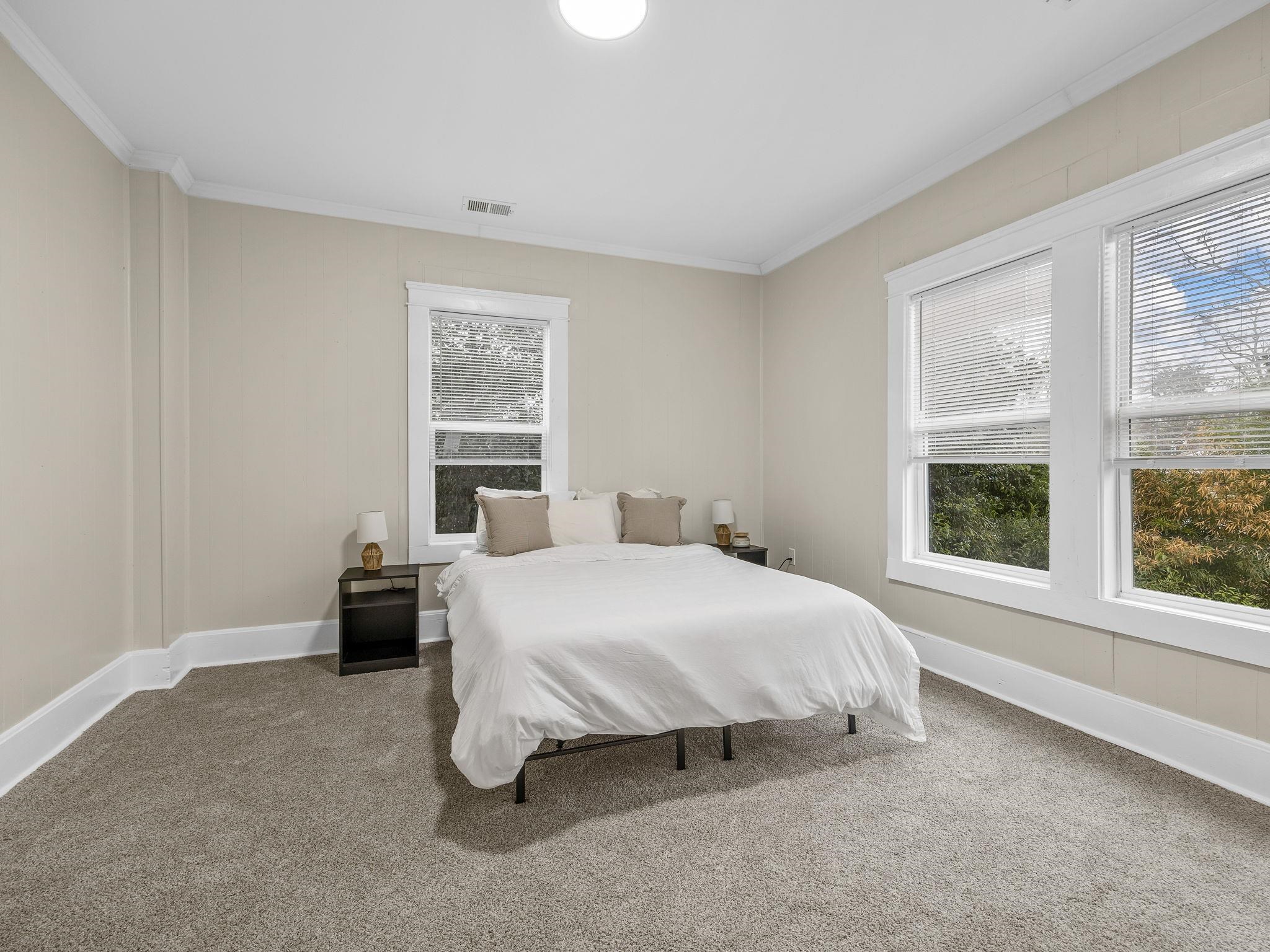405 S Pinckney St Property Photo 22