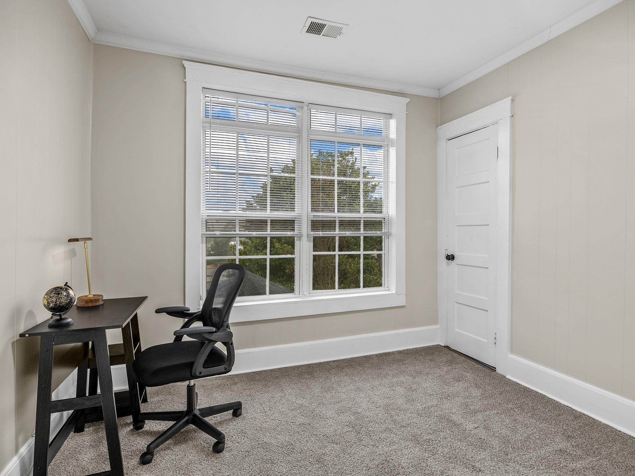 405 S Pinckney St Property Photo 27