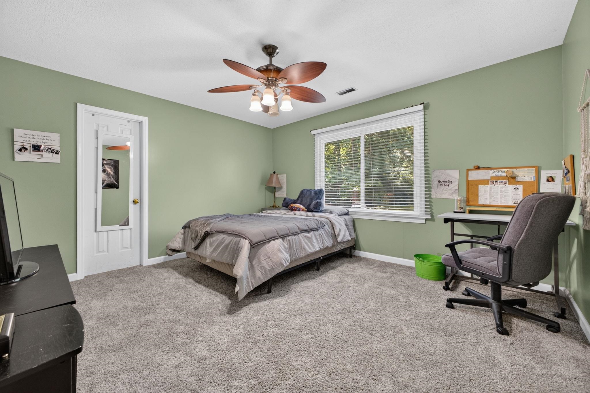 31 Wild Cherry Circle Property Photo 22