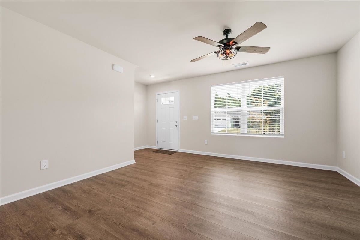 216 Highland Station Drive Property Photo 6
