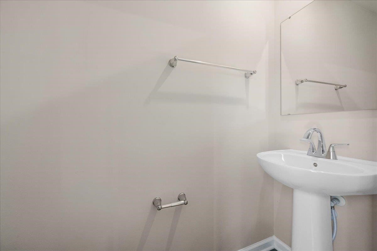 216 Highland Station Drive Property Photo 12