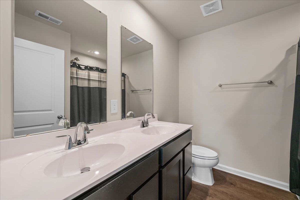216 Highland Station Drive Property Photo 16