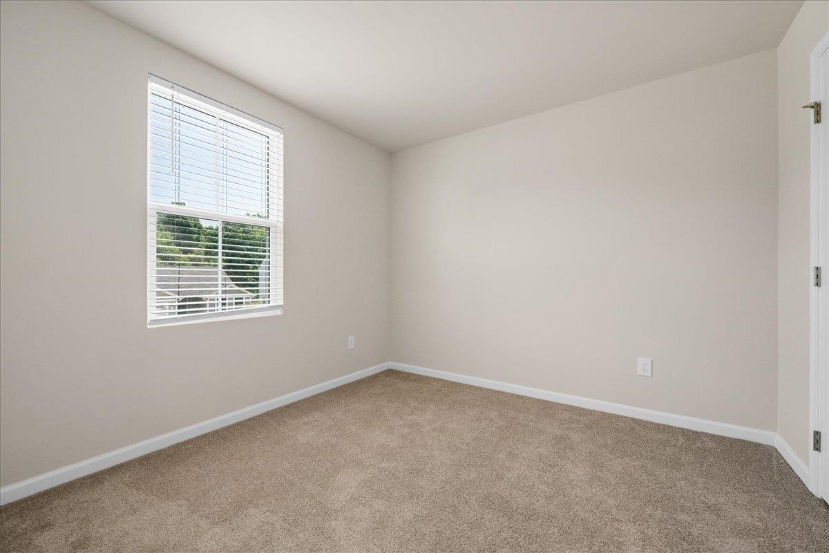 216 Highland Station Drive Property Photo 18