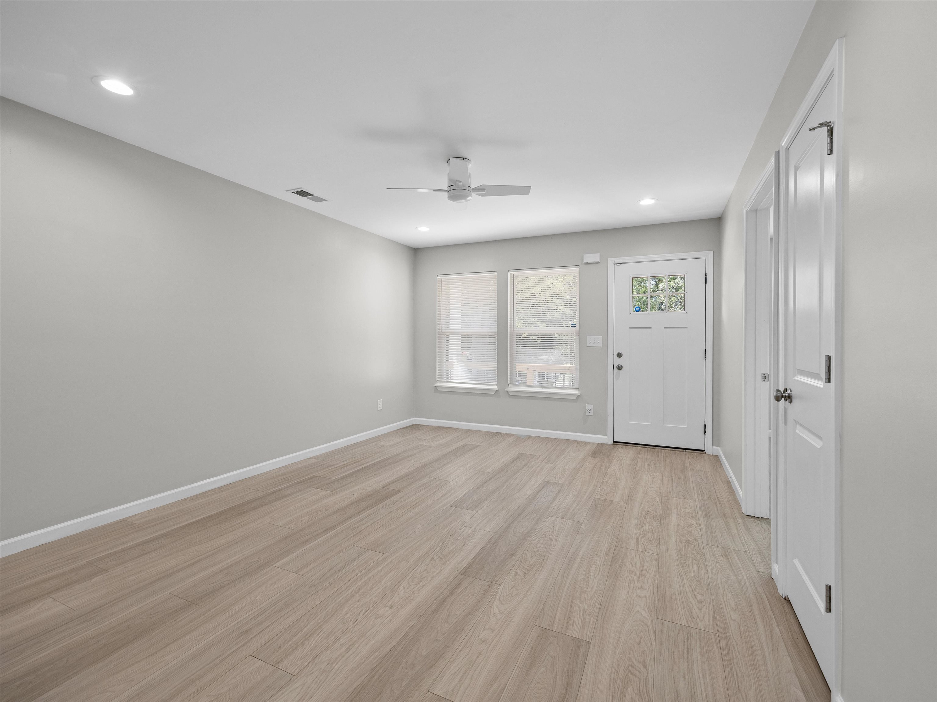 102 Prospect Avenue Property Photo 8