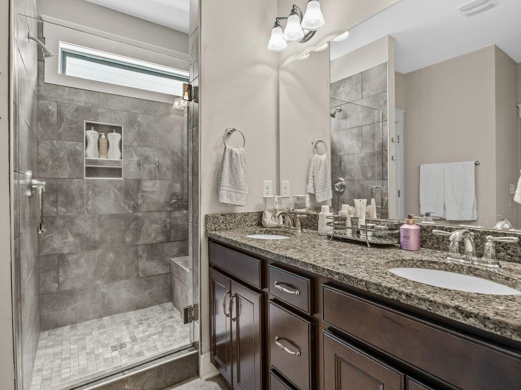576 Serendipity Ln Property Photo 16