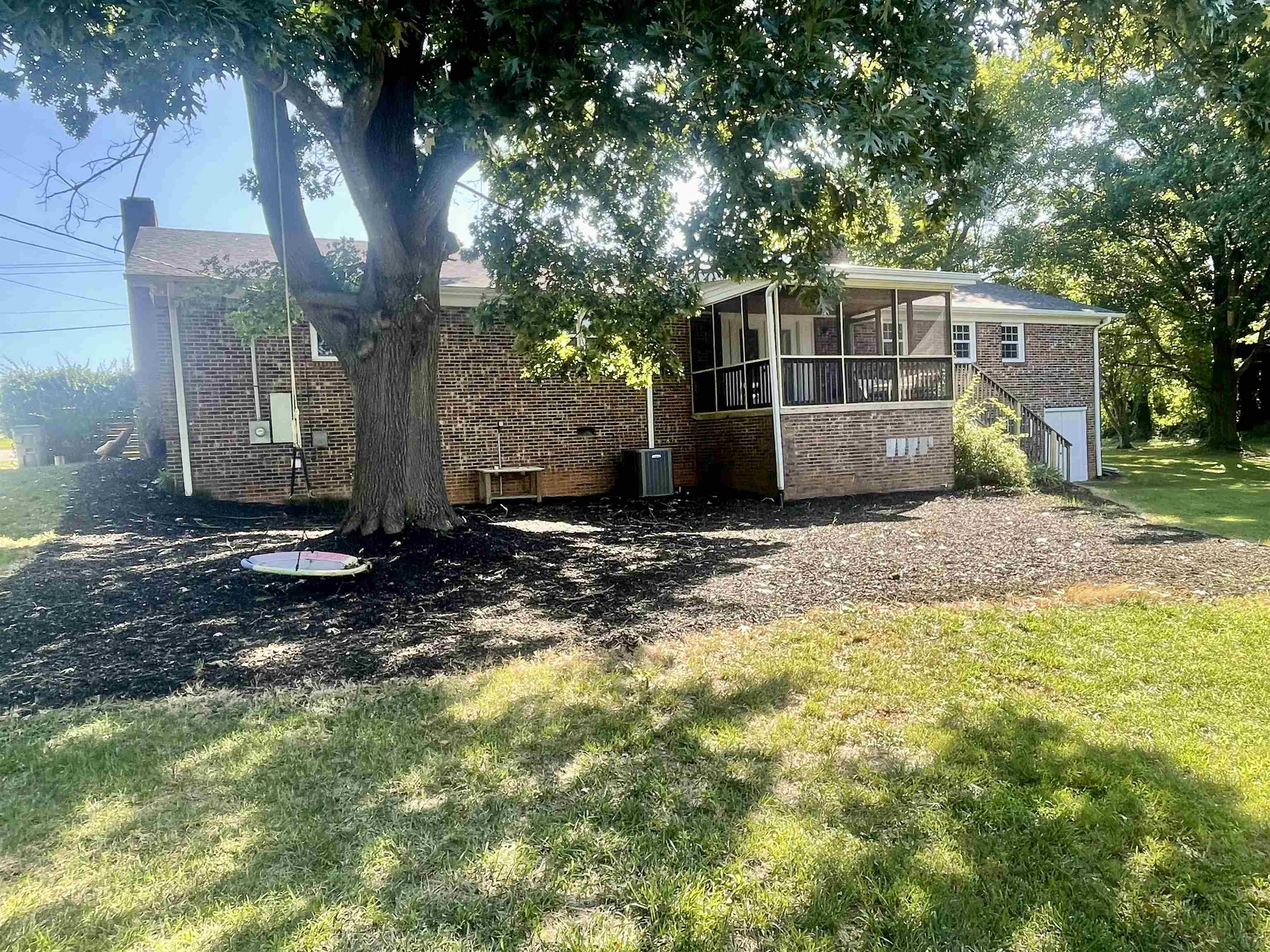 538 Burns Road Property Photo 5