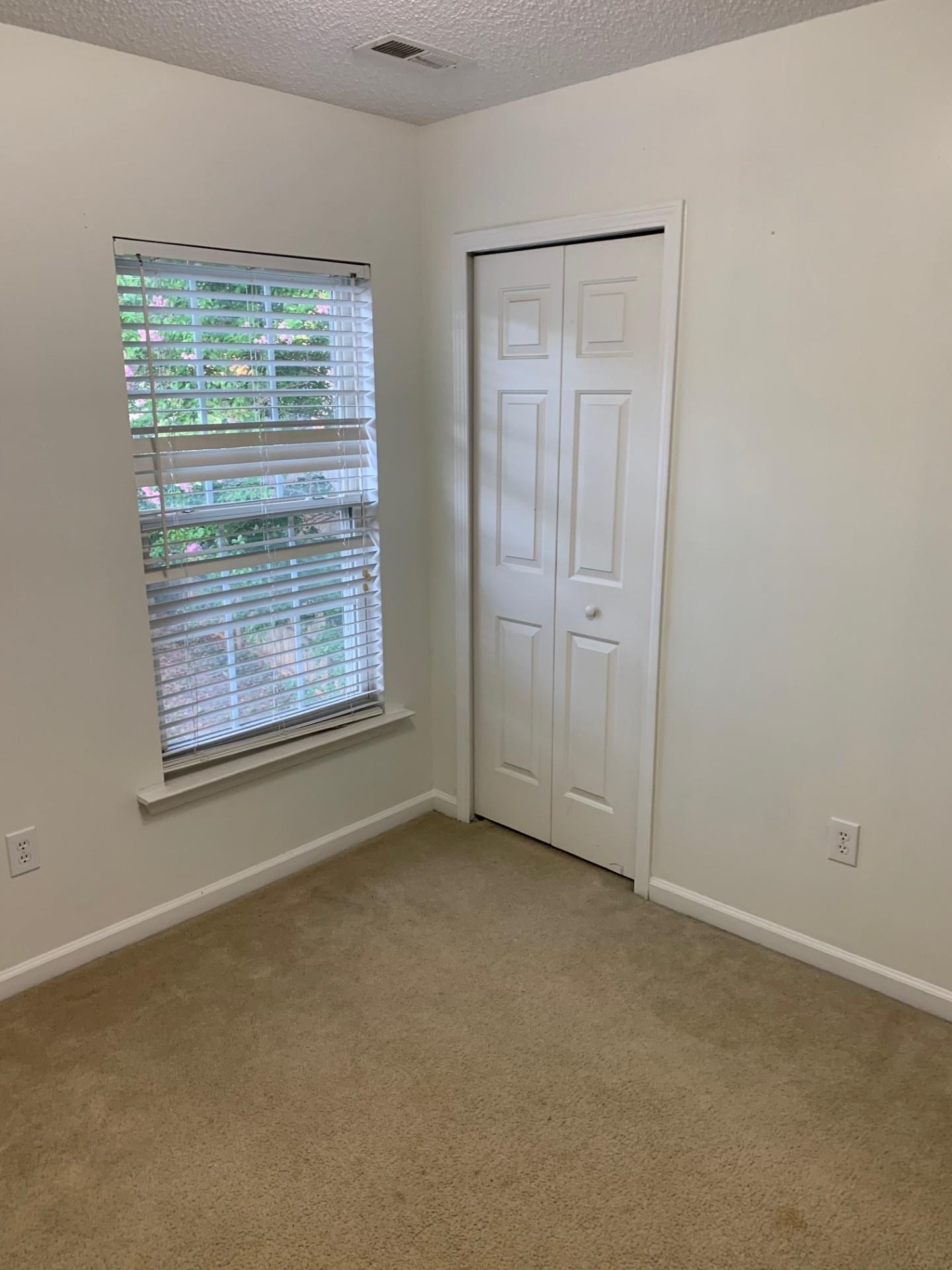 705 Bent Hollow Court Property Photo 6