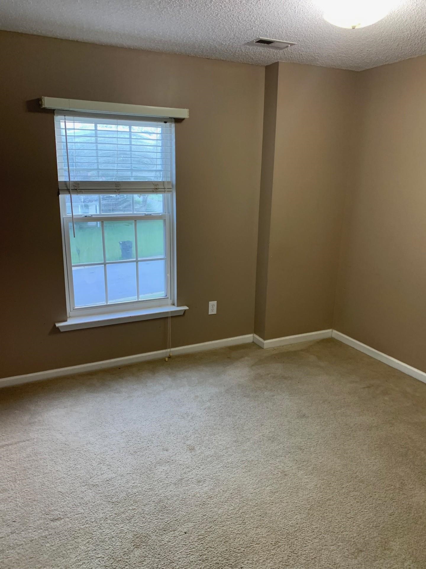 705 Bent Hollow Court Property Photo 9