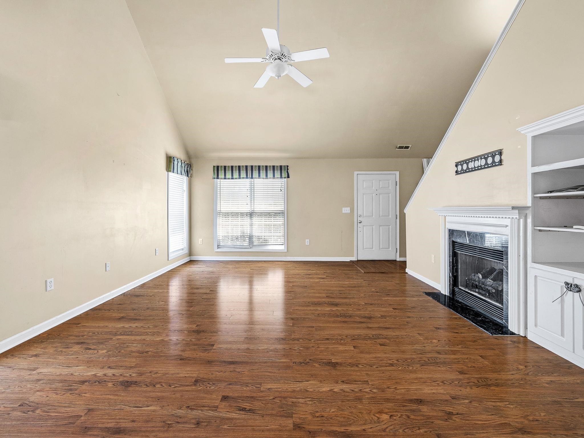 149 Kingsley Park Drive Property Photo 8