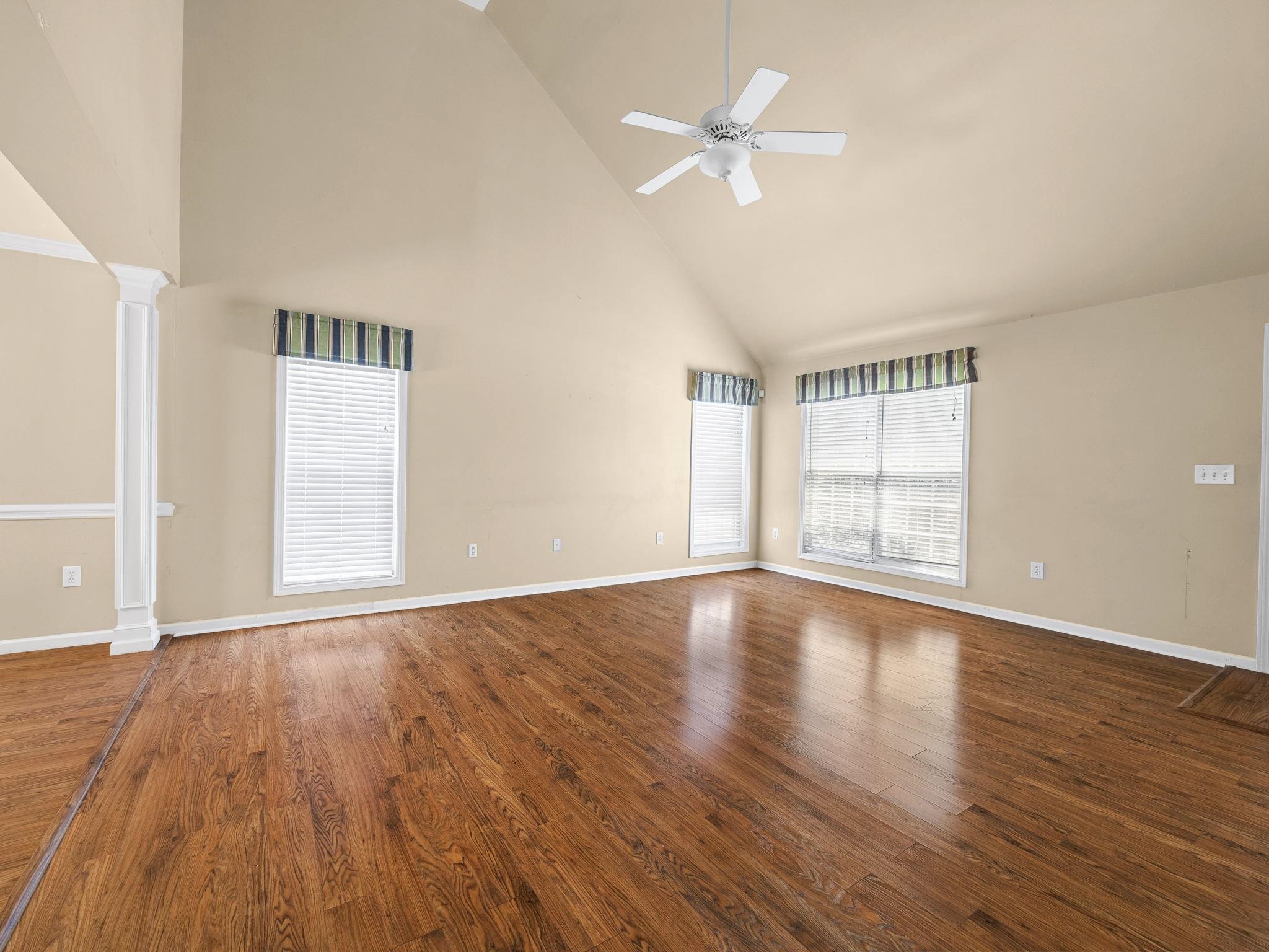 149 Kingsley Park Drive Property Photo 9