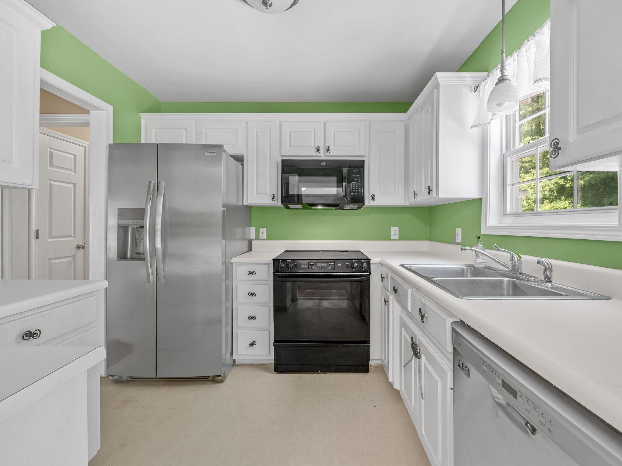 149 Kingsley Park Drive Property Photo 12