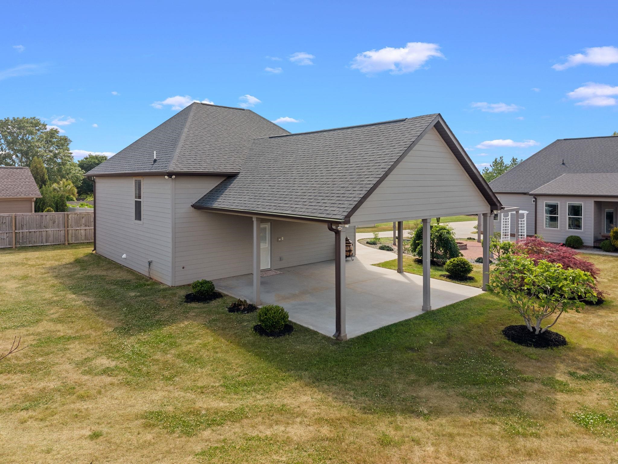 640 Double Bridge Road Property Photo 6