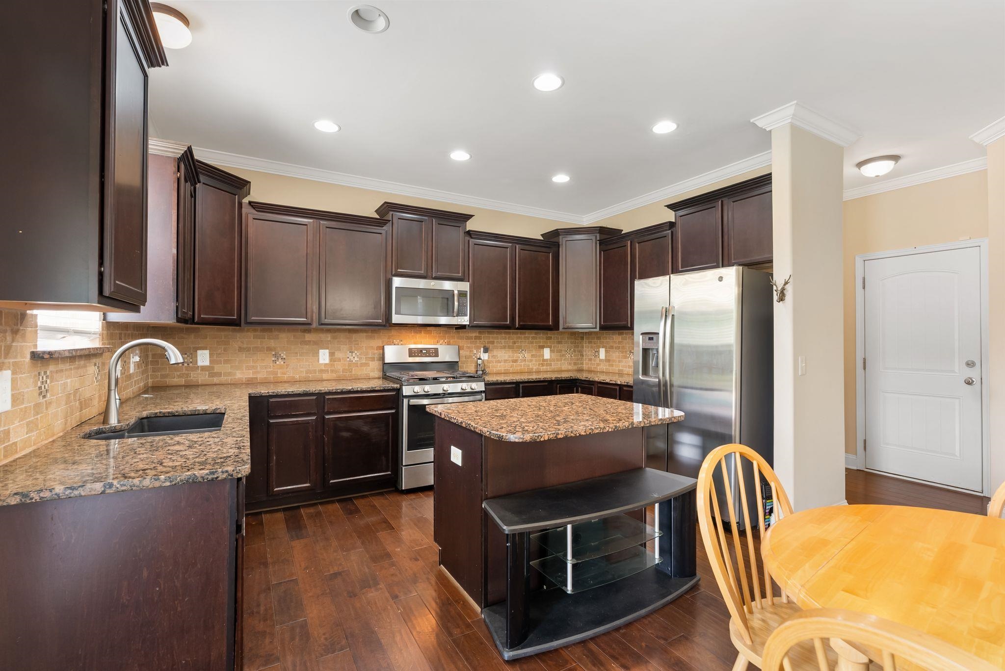 26 Fancy Lane Property Photo 16