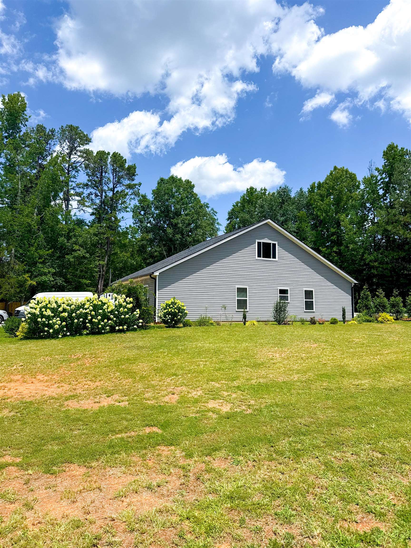309 Henderson Rd Property Photo 3