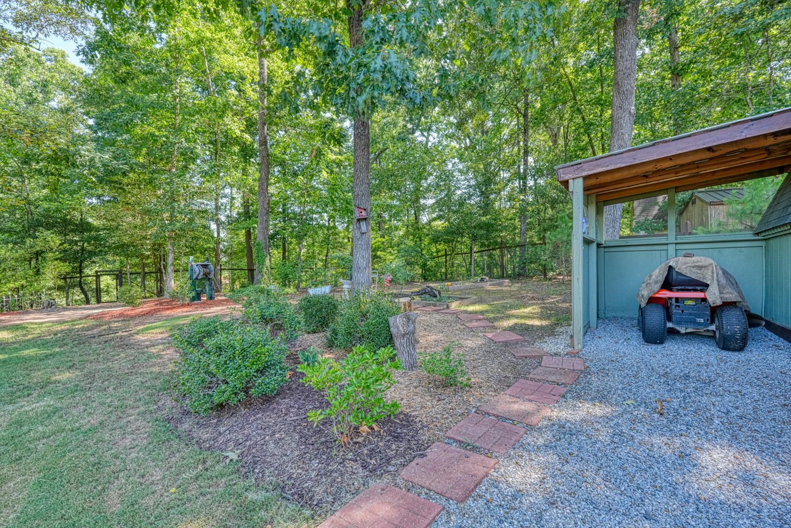 149 Fagans Creek Drive Property Photo 20