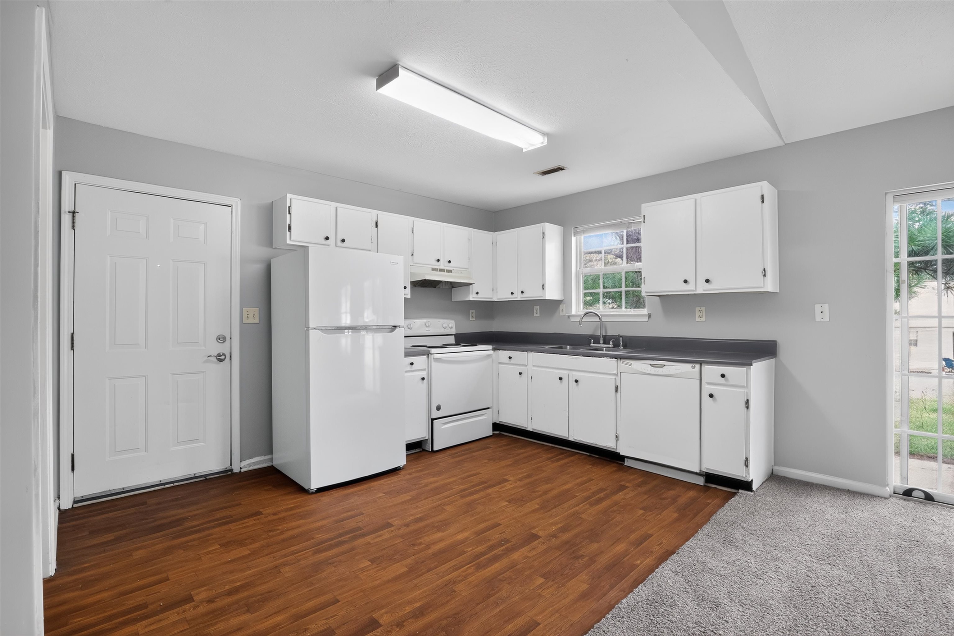 510 Lavendula Street Property Photo 16